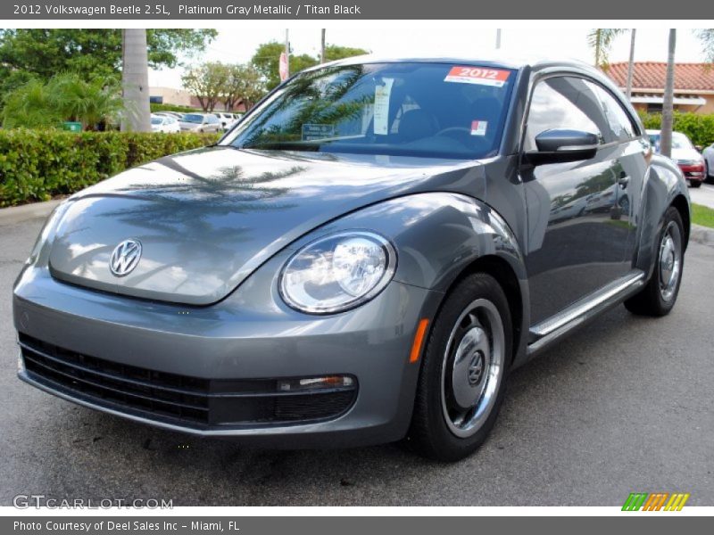 Platinum Gray Metallic / Titan Black 2012 Volkswagen Beetle 2.5L