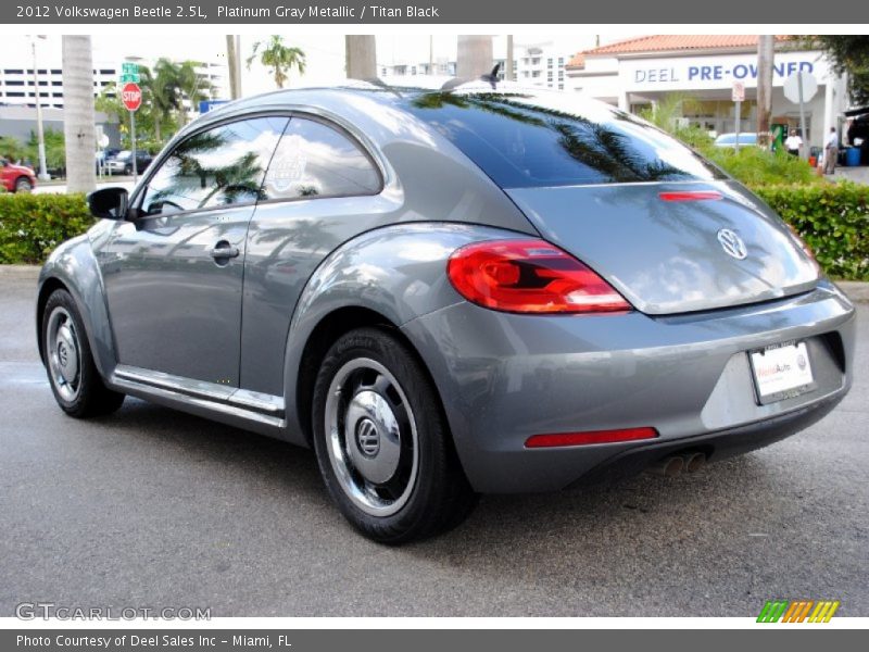Platinum Gray Metallic / Titan Black 2012 Volkswagen Beetle 2.5L