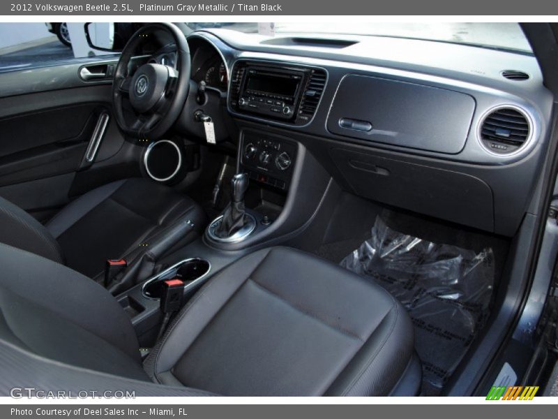 Dashboard of 2012 Beetle 2.5L