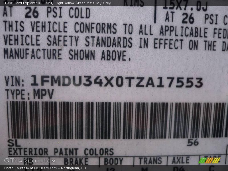 Light Willow Green Metallic / Grey 1996 Ford Explorer XLT 4x4