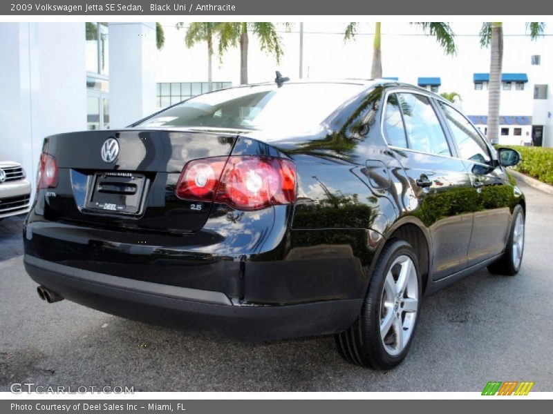 Black Uni / Anthracite 2009 Volkswagen Jetta SE Sedan