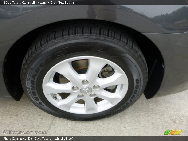 Magnetic Gray Metallic / Ash 2011 Toyota Camry LE