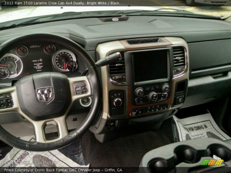 Bright White / Black 2013 Ram 3500 Laramie Crew Cab 4x4 Dually