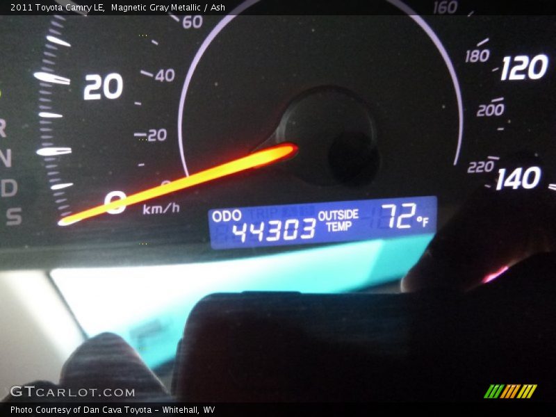 Magnetic Gray Metallic / Ash 2011 Toyota Camry LE