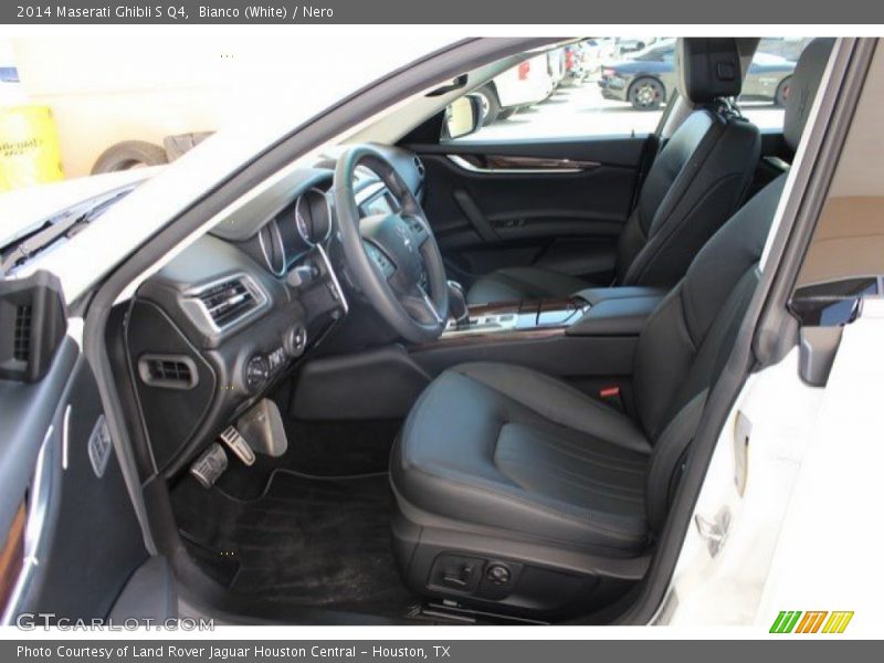 Bianco (White) / Nero 2014 Maserati Ghibli S Q4