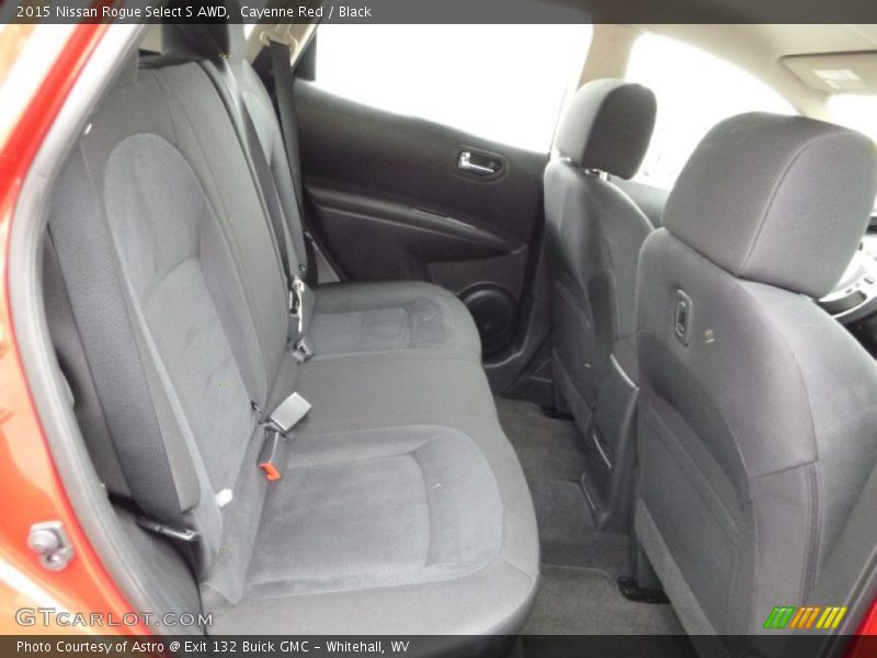Cayenne Red / Black 2015 Nissan Rogue Select S AWD