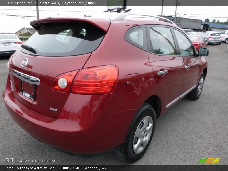 Cayenne Red / Black 2015 Nissan Rogue Select S AWD