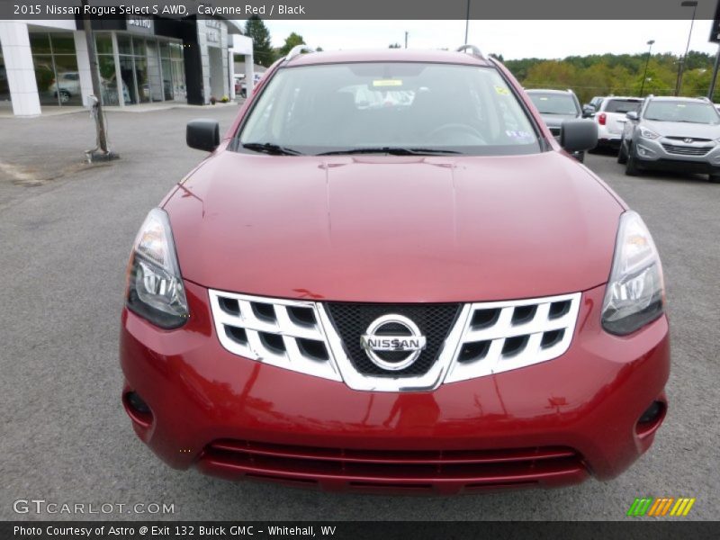 Cayenne Red / Black 2015 Nissan Rogue Select S AWD