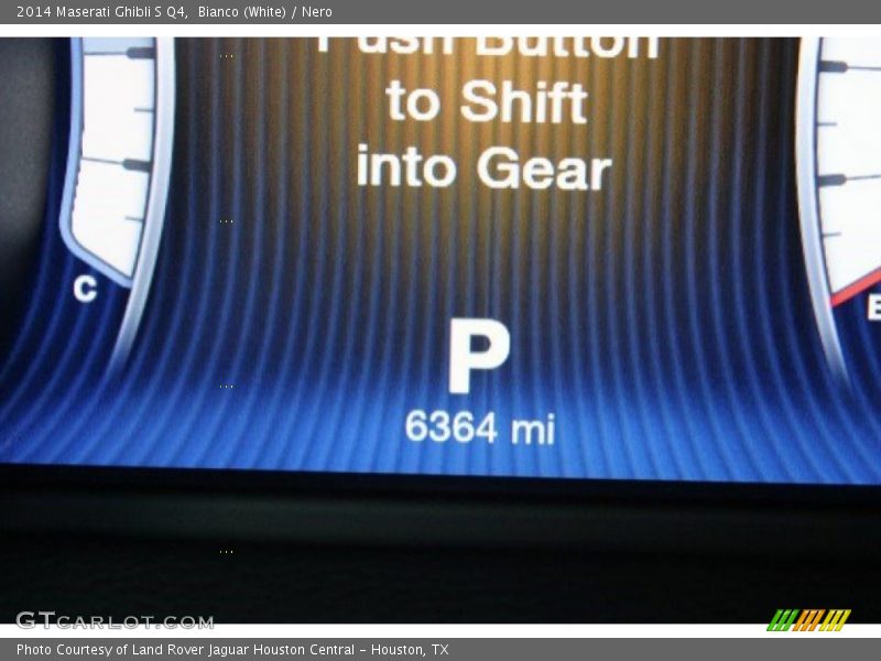 Bianco (White) / Nero 2014 Maserati Ghibli S Q4