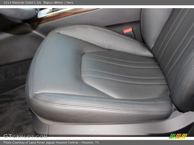 Bianco (White) / Nero 2014 Maserati Ghibli S Q4