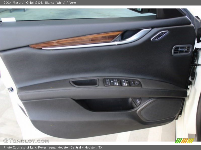 Bianco (White) / Nero 2014 Maserati Ghibli S Q4