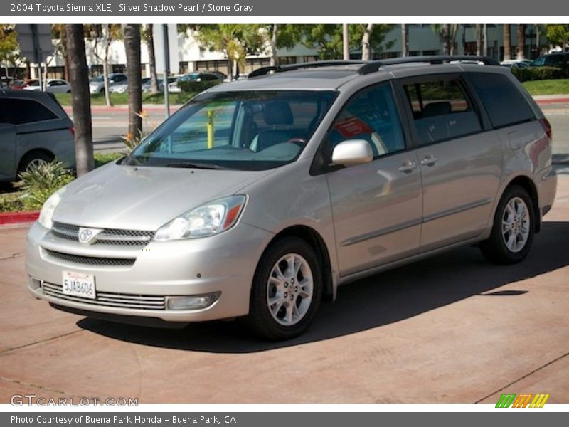 Silver Shadow Pearl / Stone Gray 2004 Toyota Sienna XLE