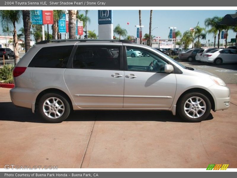 Silver Shadow Pearl / Stone Gray 2004 Toyota Sienna XLE