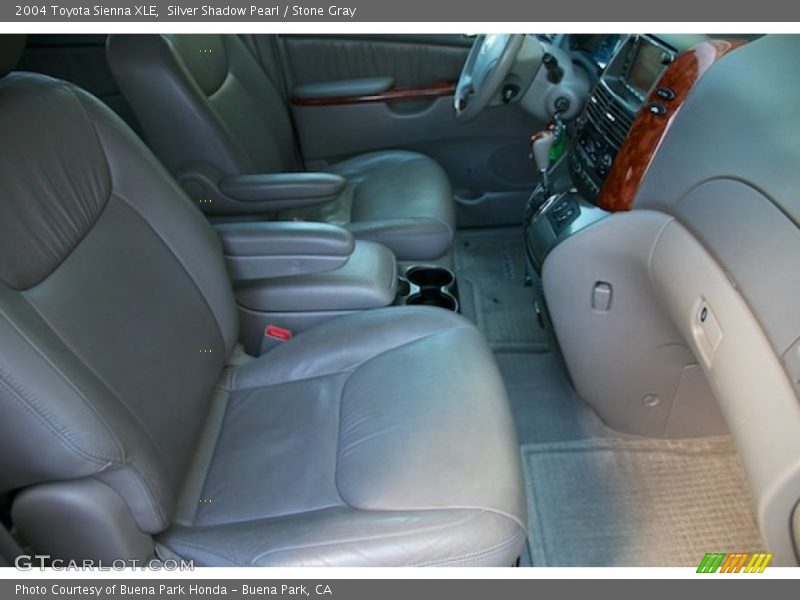 Silver Shadow Pearl / Stone Gray 2004 Toyota Sienna XLE