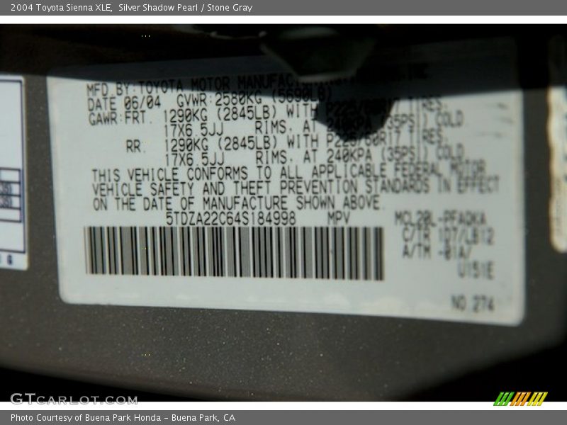 Silver Shadow Pearl / Stone Gray 2004 Toyota Sienna XLE
