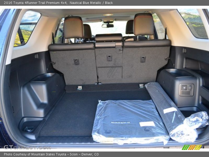  2016 4Runner Trail Premium 4x4 Trunk
