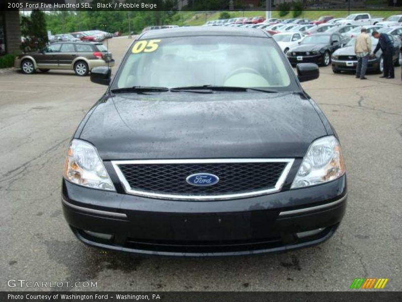 Black / Pebble Beige 2005 Ford Five Hundred SEL