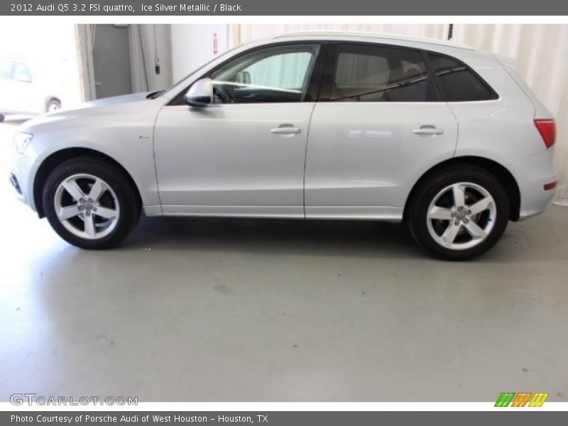 Ice Silver Metallic / Black 2012 Audi Q5 3.2 FSI quattro