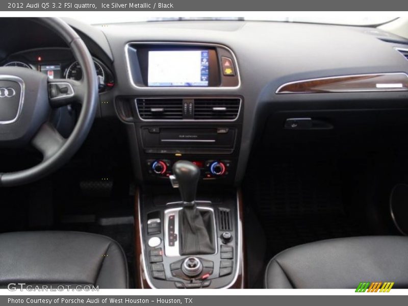 Ice Silver Metallic / Black 2012 Audi Q5 3.2 FSI quattro