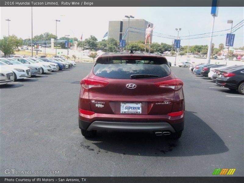 Ruby Wine / Beige 2016 Hyundai Tucson Limited