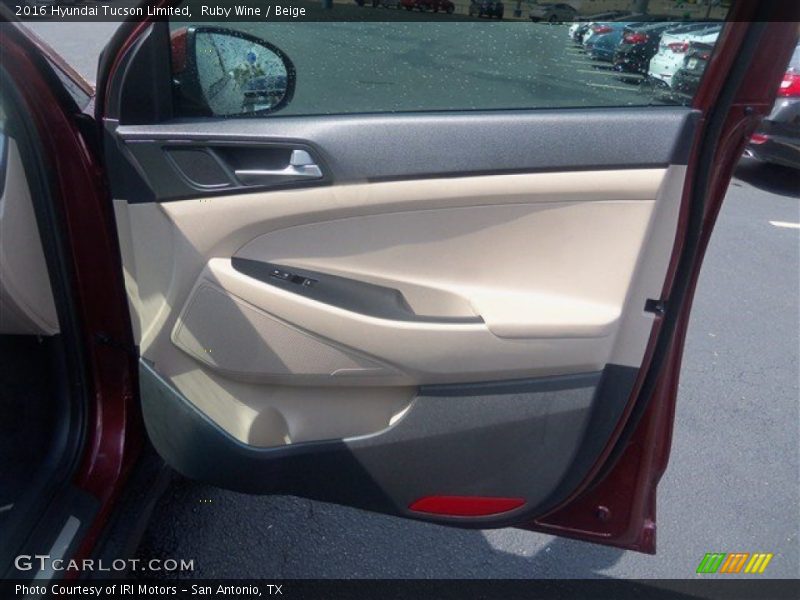 Ruby Wine / Beige 2016 Hyundai Tucson Limited