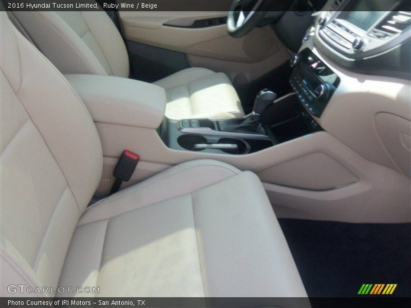 Ruby Wine / Beige 2016 Hyundai Tucson Limited
