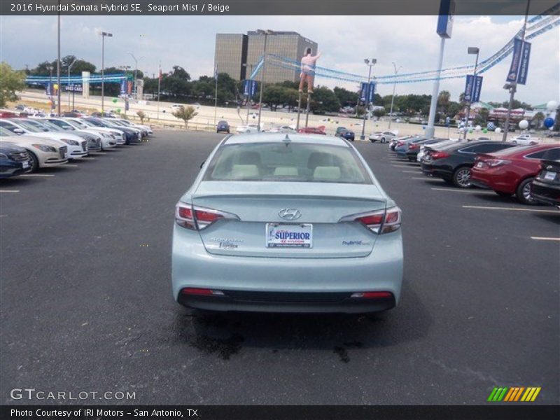 Seaport Mist / Beige 2016 Hyundai Sonata Hybrid SE