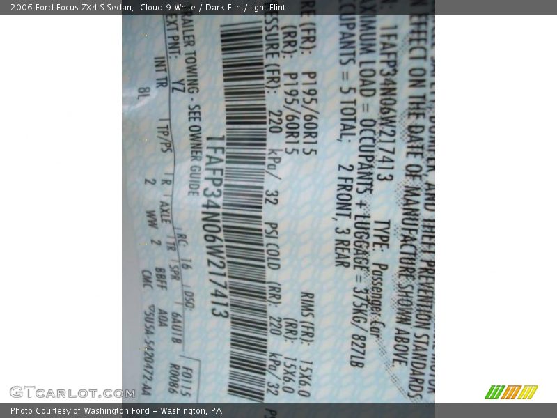 Cloud 9 White / Dark Flint/Light Flint 2006 Ford Focus ZX4 S Sedan