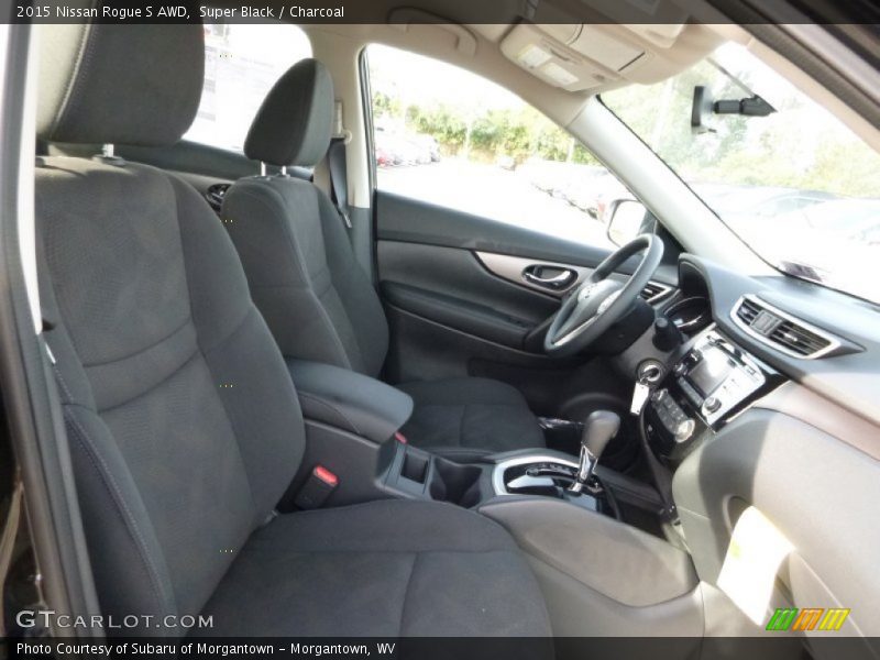 Super Black / Charcoal 2015 Nissan Rogue S AWD