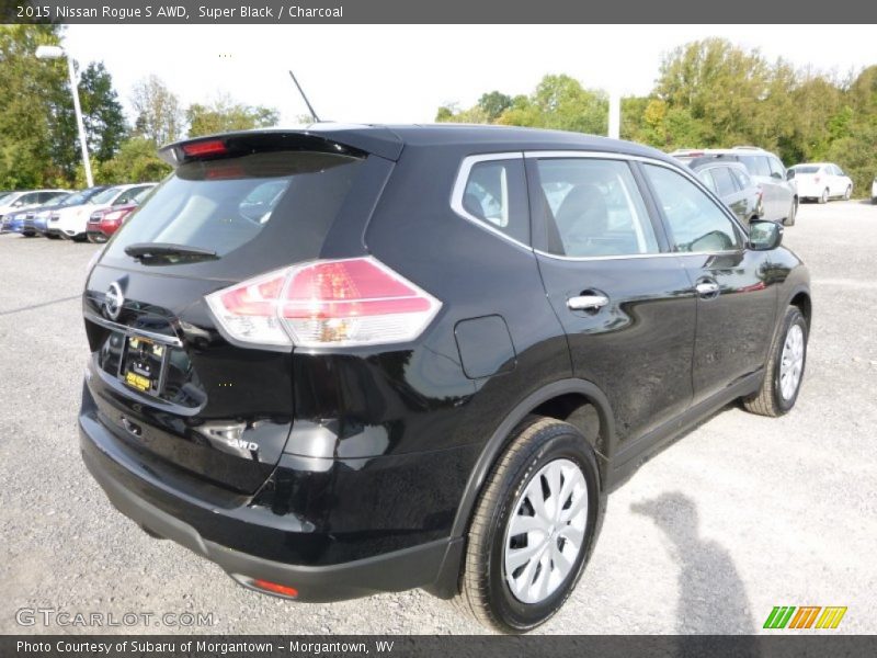 Super Black / Charcoal 2015 Nissan Rogue S AWD