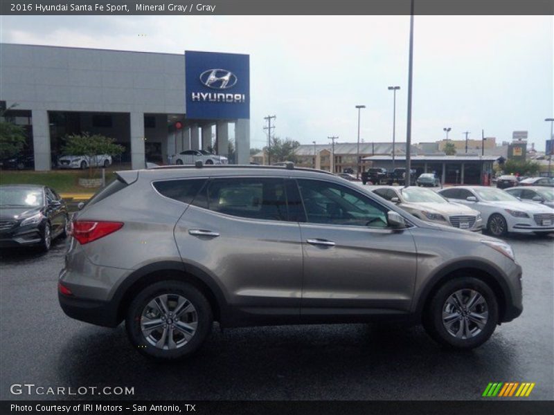 Mineral Gray / Gray 2016 Hyundai Santa Fe Sport