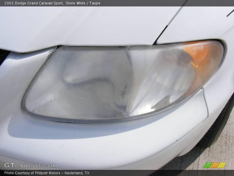 Stone White / Taupe 2001 Dodge Grand Caravan Sport