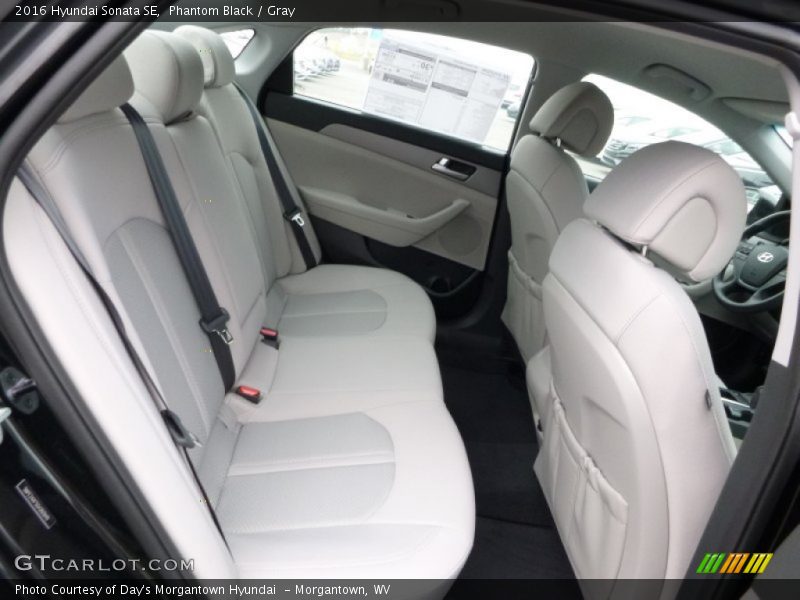 Phantom Black / Gray 2016 Hyundai Sonata SE