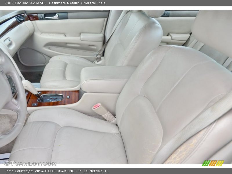 Front Seat of 2002 Seville SLS