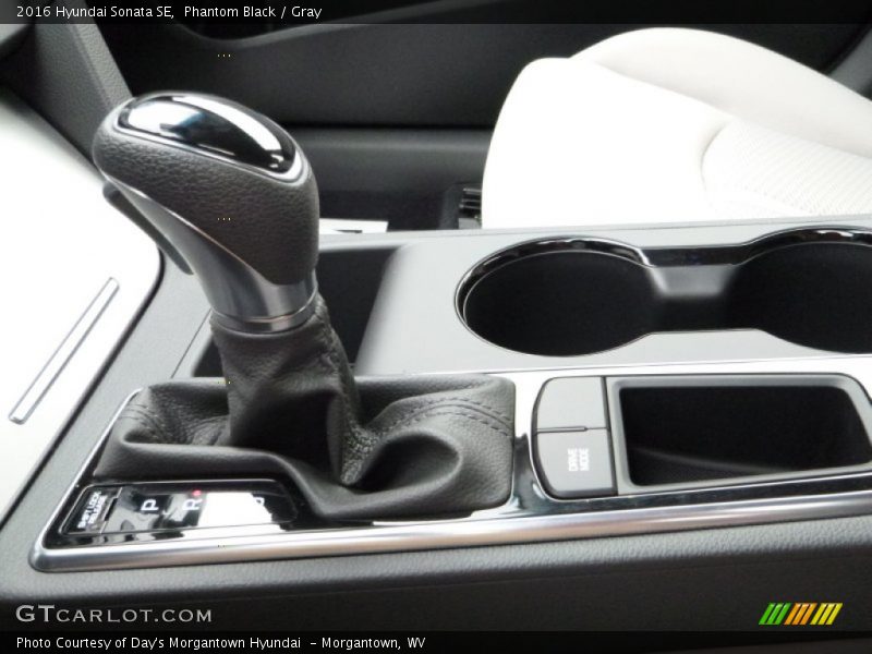 Phantom Black / Gray 2016 Hyundai Sonata SE