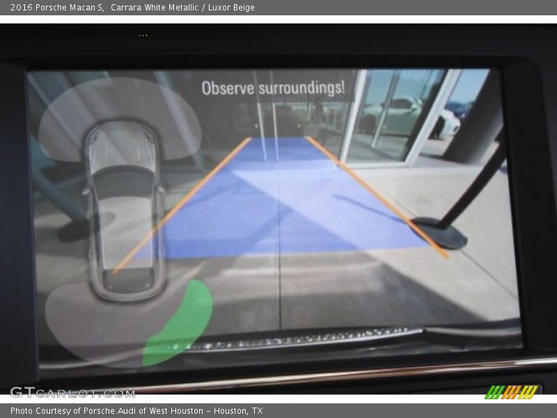 Carrara White Metallic / Luxor Beige 2016 Porsche Macan S