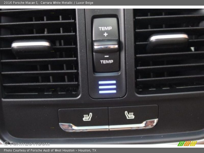 Carrara White Metallic / Luxor Beige 2016 Porsche Macan S