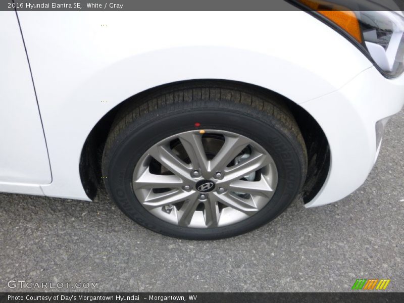 White / Gray 2016 Hyundai Elantra SE