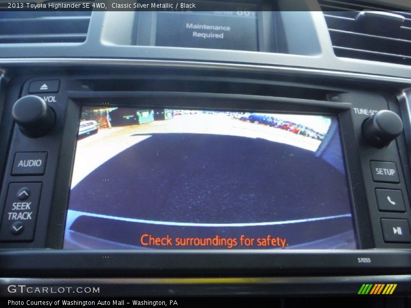 Classic Silver Metallic / Black 2013 Toyota Highlander SE 4WD