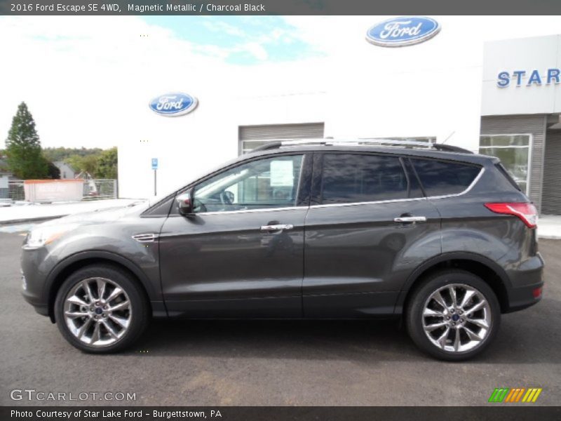 Magnetic Metallic / Charcoal Black 2016 Ford Escape SE 4WD