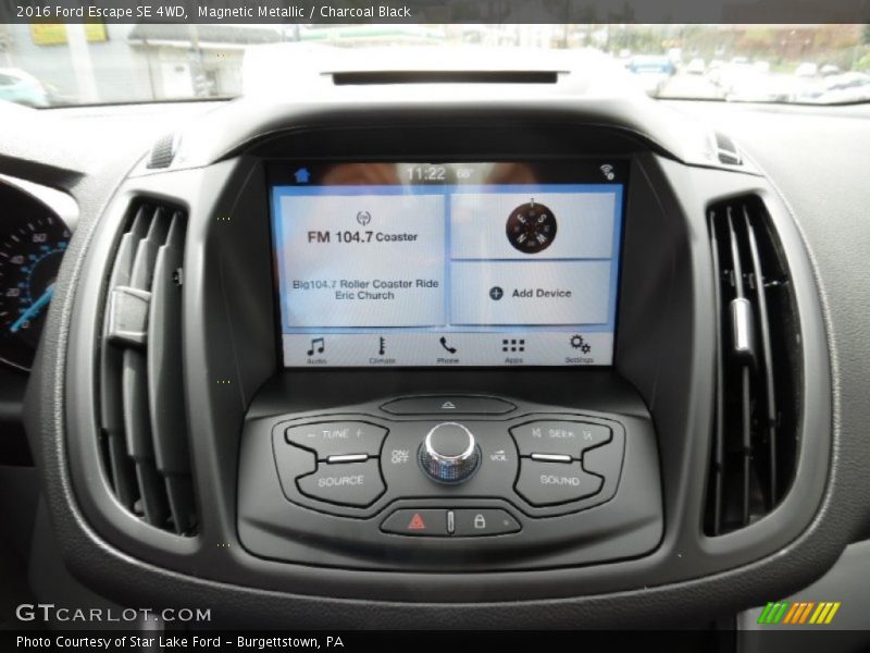 Magnetic Metallic / Charcoal Black 2016 Ford Escape SE 4WD