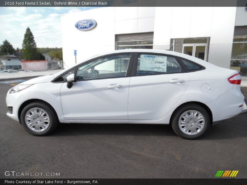 Oxford White / Charcoal Black 2016 Ford Fiesta S Sedan