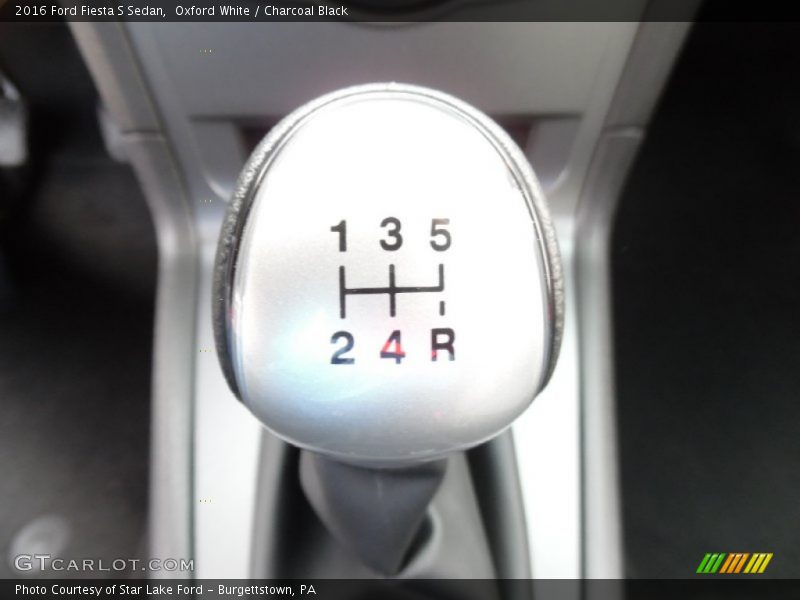  2016 Fiesta S Sedan 5 Speed Manual Shifter