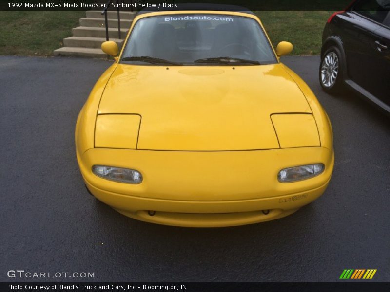 Sunburst Yellow / Black 1992 Mazda MX-5 Miata Roadster