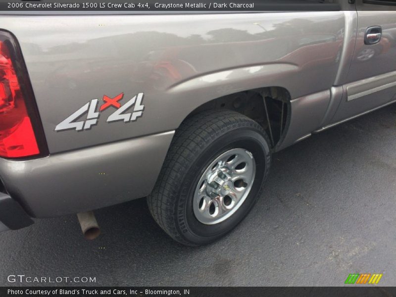 Graystone Metallic / Dark Charcoal 2006 Chevrolet Silverado 1500 LS Crew Cab 4x4