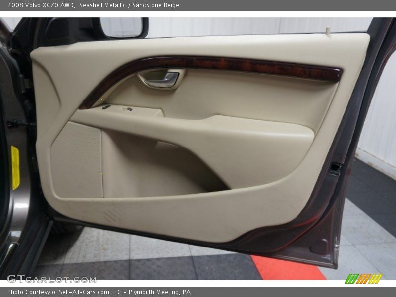 Seashell Metallic / Sandstone Beige 2008 Volvo XC70 AWD