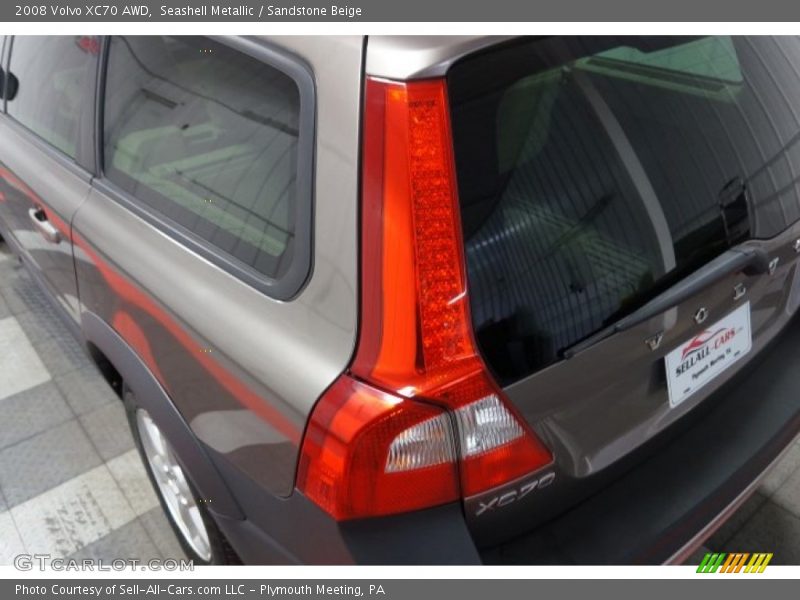 Seashell Metallic / Sandstone Beige 2008 Volvo XC70 AWD