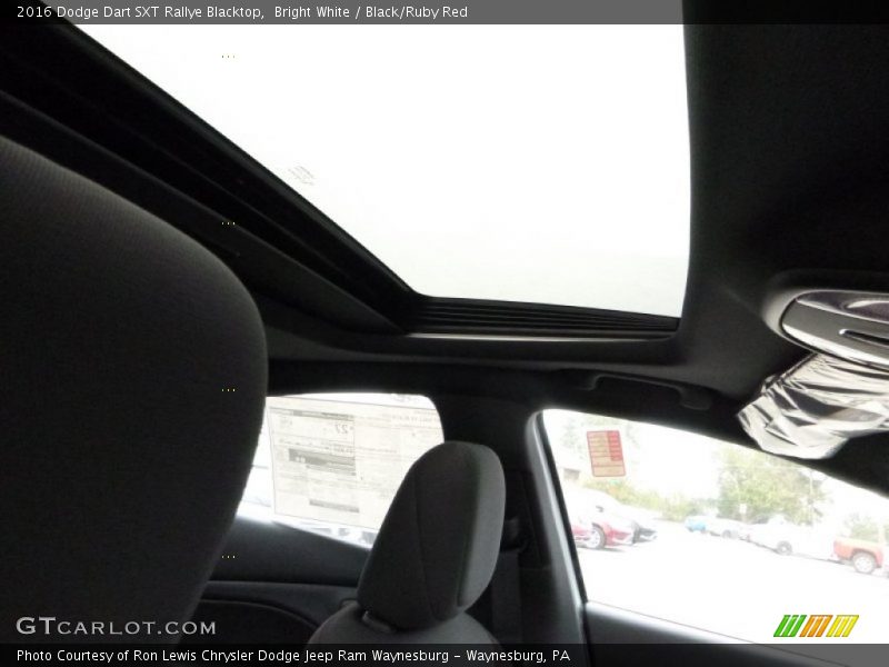 Bright White / Black/Ruby Red 2016 Dodge Dart SXT Rallye Blacktop