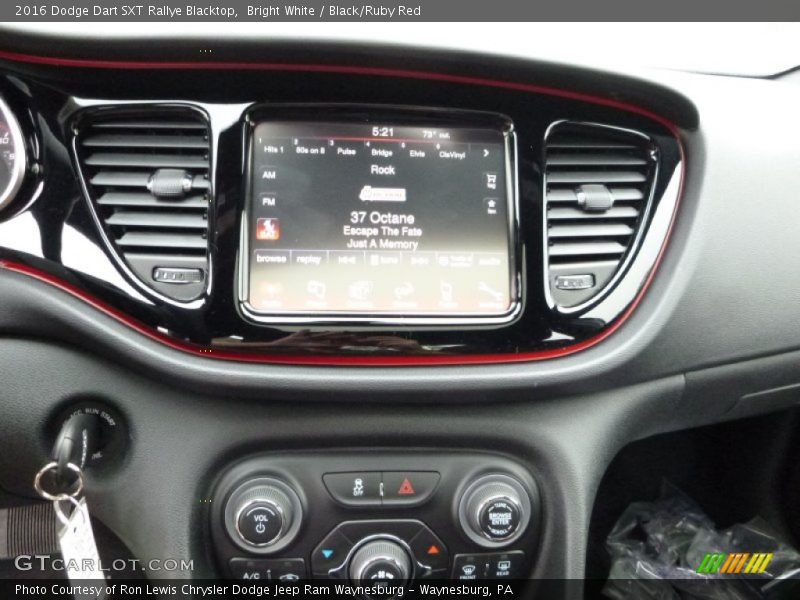 Bright White / Black/Ruby Red 2016 Dodge Dart SXT Rallye Blacktop