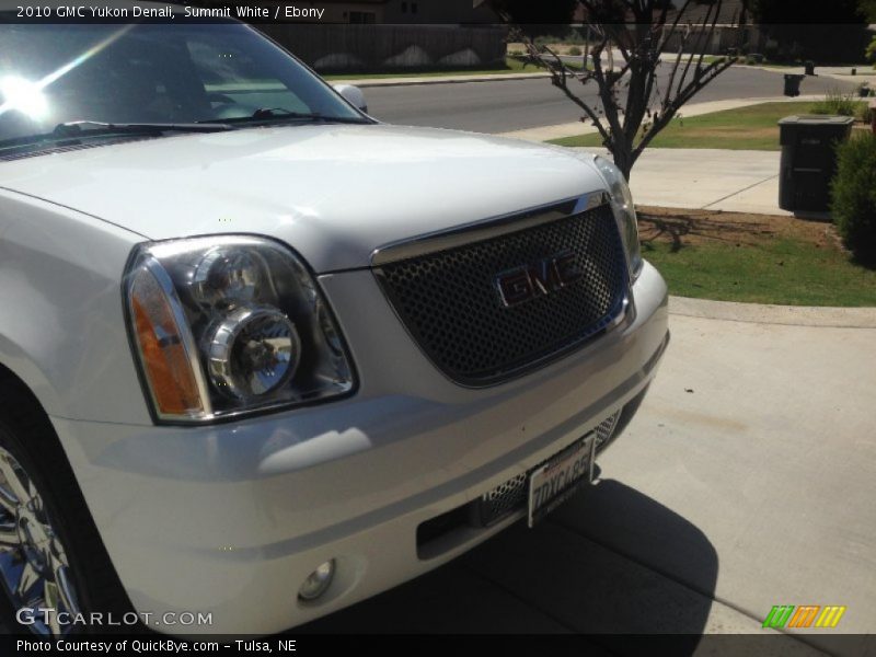 Summit White / Ebony 2010 GMC Yukon Denali